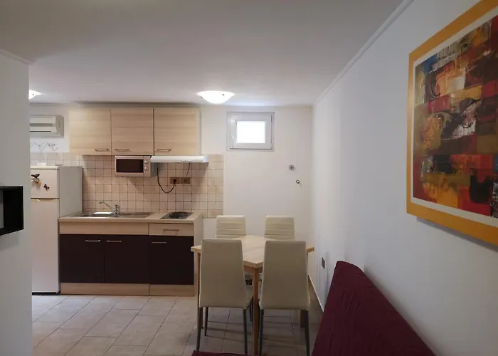 Sara Apartmán *