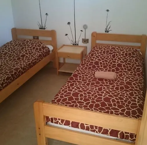 Sara Apartmán *